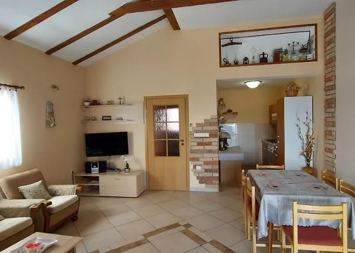 Molnar Διαμέρισμα